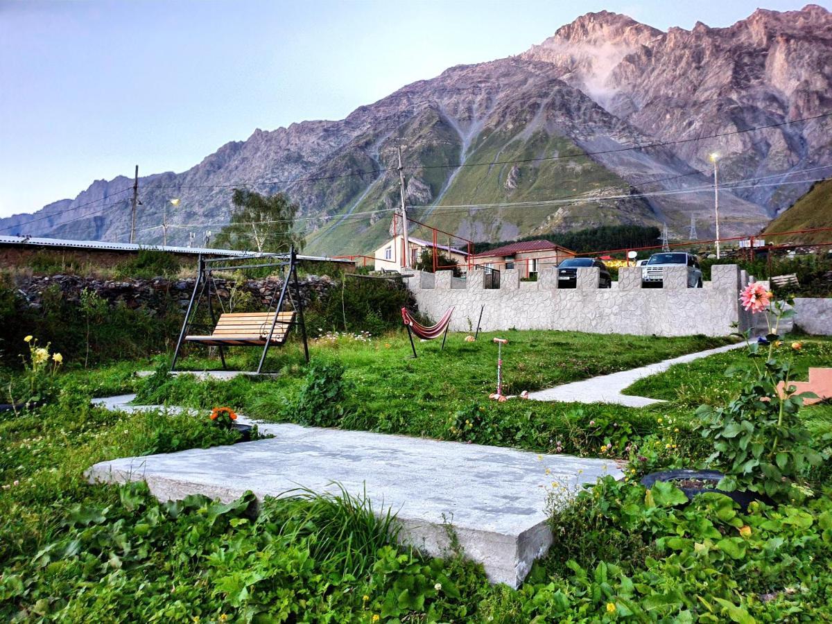 Nikolo Inn Kazbegi Extérieur photo