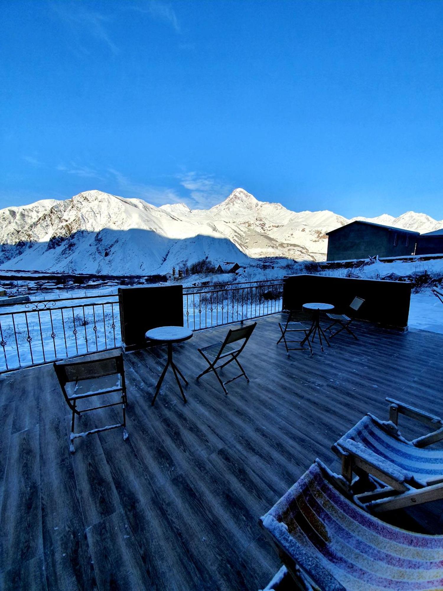 Nikolo Inn Kazbegi Extérieur photo