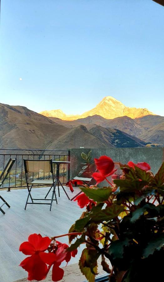 Nikolo Inn Kazbegi Extérieur photo